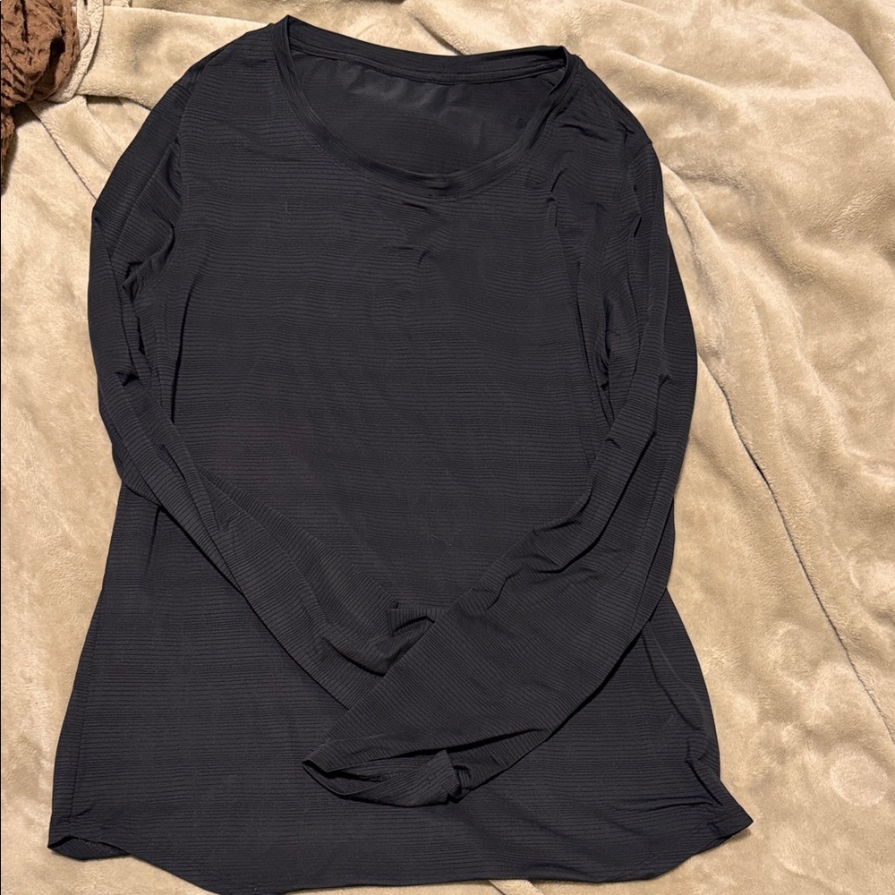 Black Long Sleeve Women's Top zyia medium